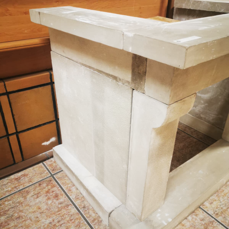 OUTLET Chimenea fonda de piedra vinaixa con hogar Preter